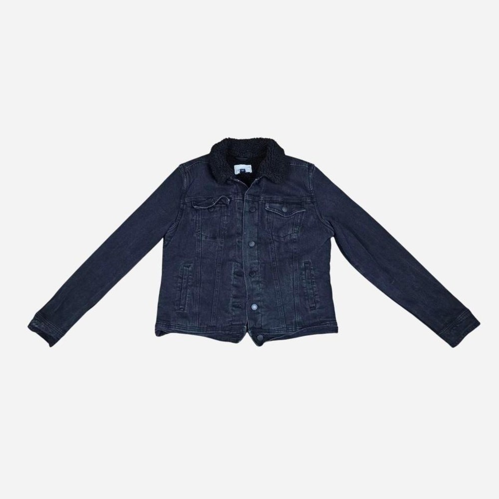 Black Denim Universal‎ Thread Jacket